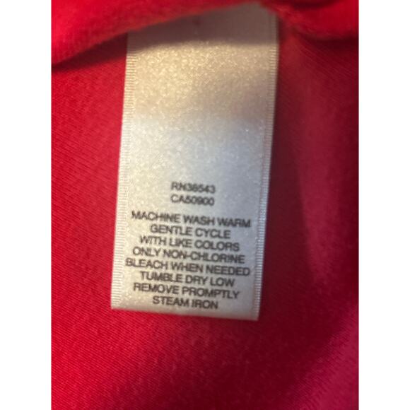 Vintage Lot of 2 Women's T Shirts VanHeusen St. John's Bay Size Medium - Picture 3 of 7